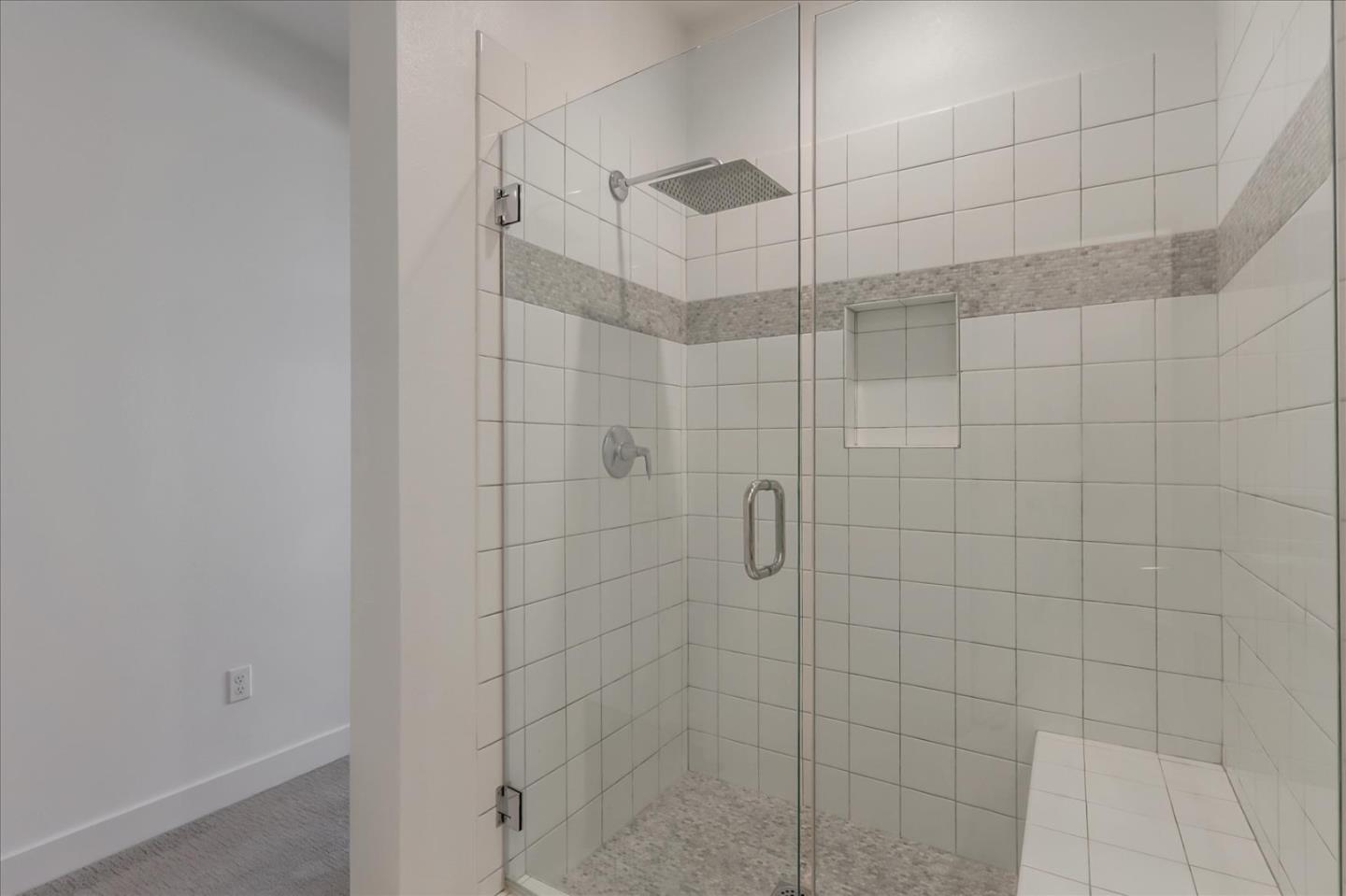Detail Gallery Image 32 of 39 For 1429 Prescott St, Oakland,  CA 94607 - 2 Beds | 2/1 Baths