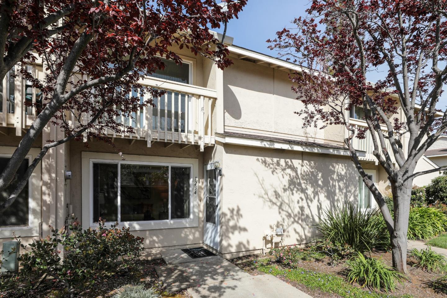 Detail Gallery Image 1 of 1 For 1234 Crescent Ter, Sunnyvale,  CA 94087 - 2 Beds | 2/1 Baths