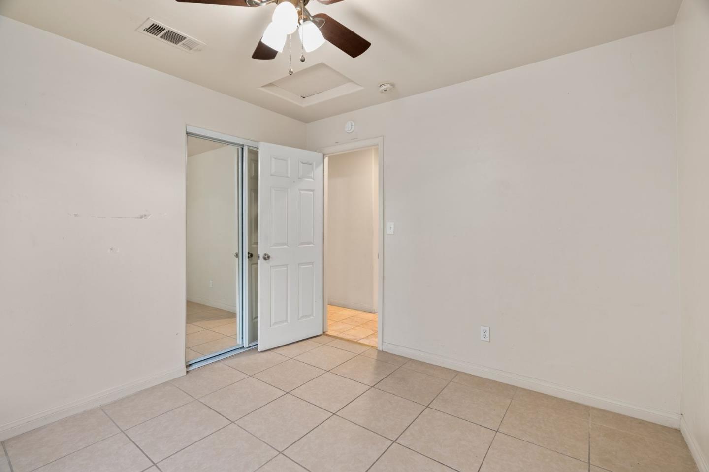 Detail Gallery Image 20 of 33 For 6316 Ringsdale Ct, Bakersfield,  CA 93313 - 4 Beds | 2 Baths