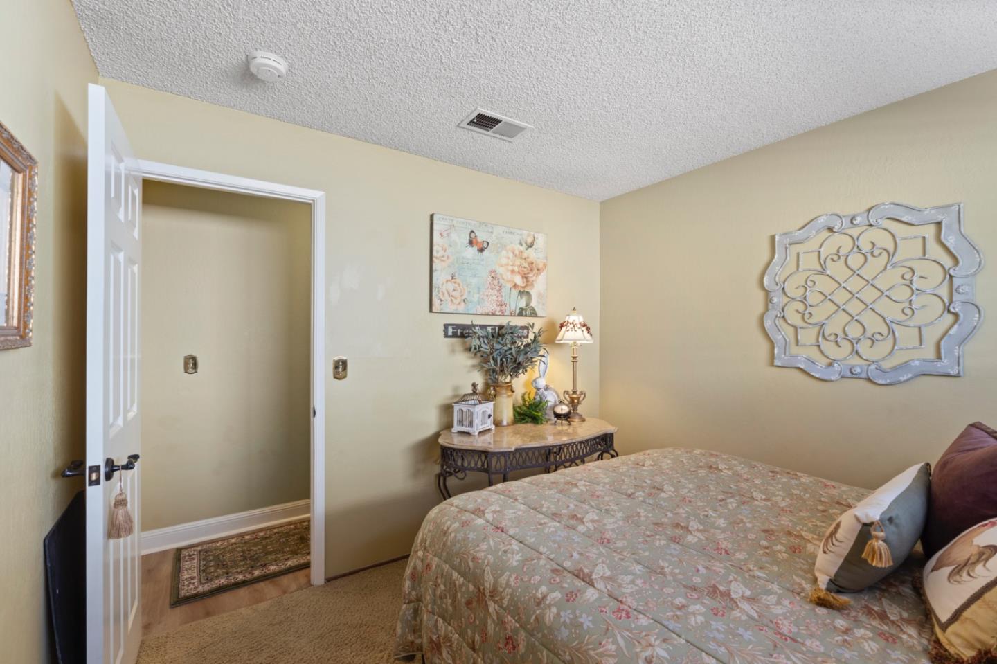 Detail Gallery Image 27 of 39 For 394 Grandpark Cir, San Jose,  CA 95136 - 4 Beds | 2 Baths