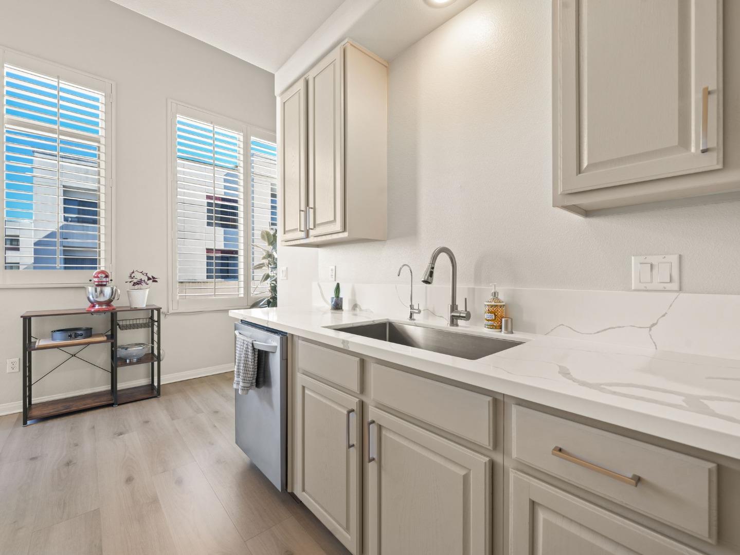 Detail Gallery Image 14 of 47 For 144 S 3rd St #502,  San Jose,  CA 95112 - 2 Beds | 2 Baths
