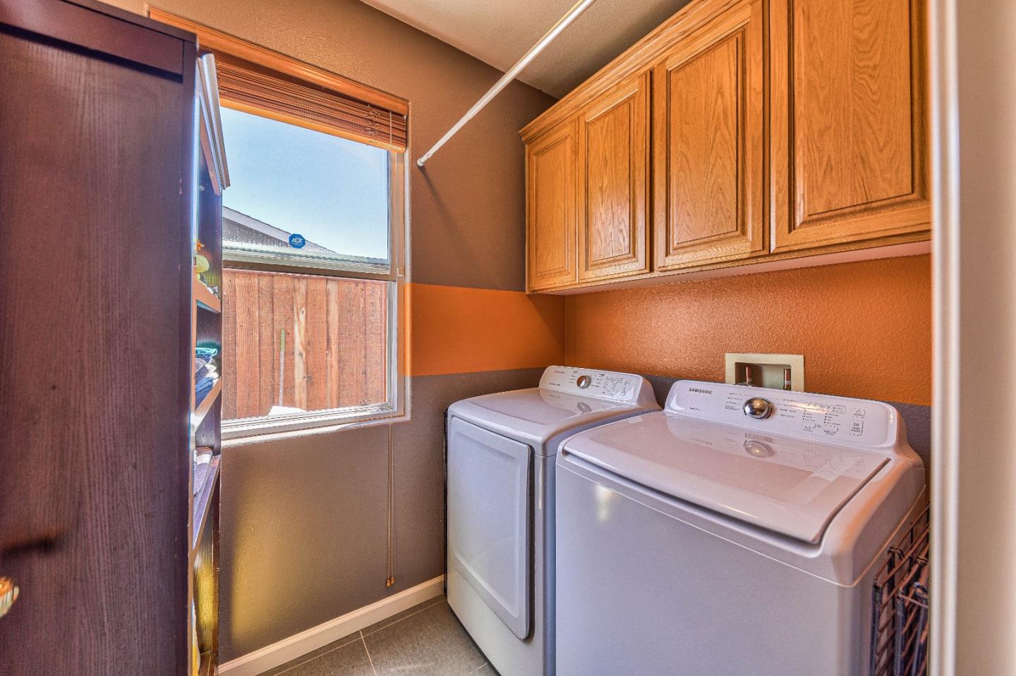 Detail Gallery Image 22 of 39 For 1773 Klamath Dr, Salinas,  CA 93906 - 4 Beds | 2/1 Baths