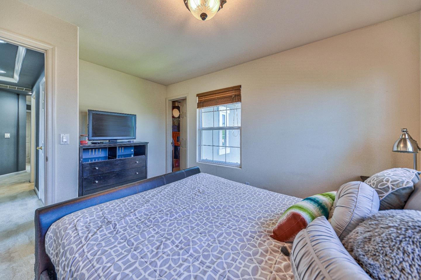 Detail Gallery Image 30 of 39 For 1773 Klamath Dr, Salinas,  CA 93906 - 4 Beds | 2/1 Baths