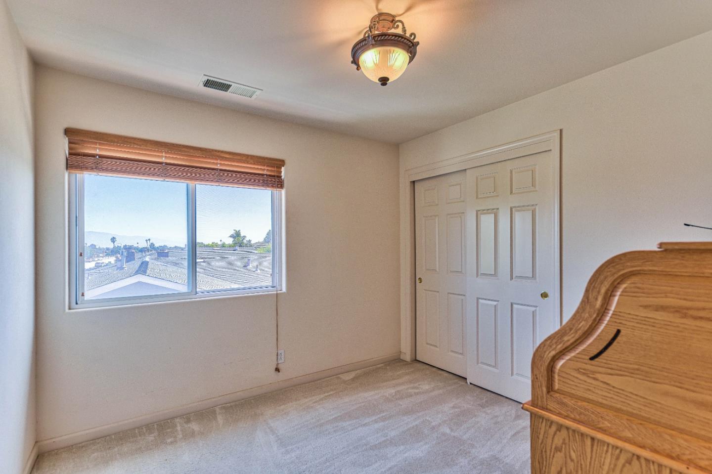 Detail Gallery Image 31 of 39 For 1773 Klamath Dr, Salinas,  CA 93906 - 4 Beds | 2/1 Baths