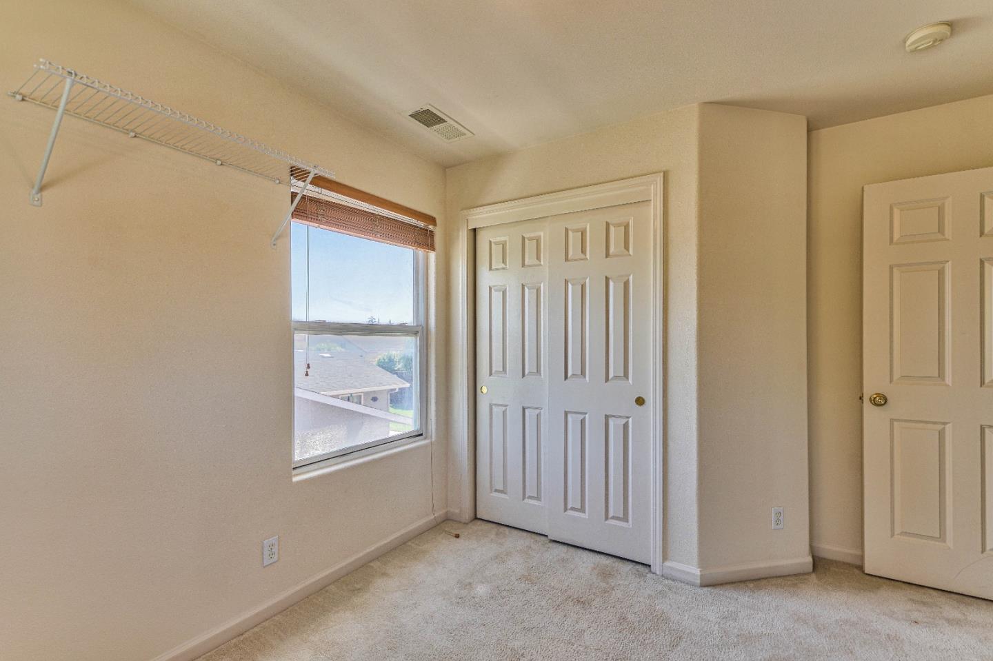 Detail Gallery Image 33 of 39 For 1773 Klamath Dr, Salinas,  CA 93906 - 4 Beds | 2/1 Baths