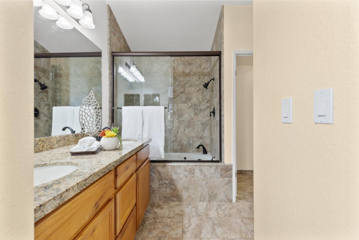 Detail Gallery Image 20 of 47 For 2110 Largo Ct, Discovery Bay,  CA 94505 - 3 Beds | 2/1 Baths