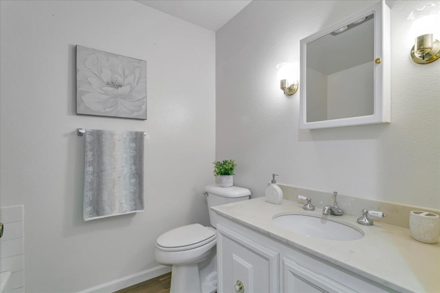 Detail Gallery Image 26 of 45 For 5351 Cribari Dell, San Jose,  CA 95135 - 2 Beds | 2 Baths