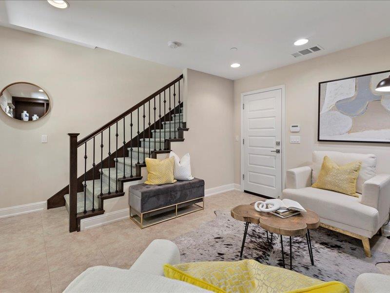 Detail Gallery Image 6 of 46 For 116 Sonoma Ter, Mountain View,  CA 94043 - 3 Beds | 2/1 Baths