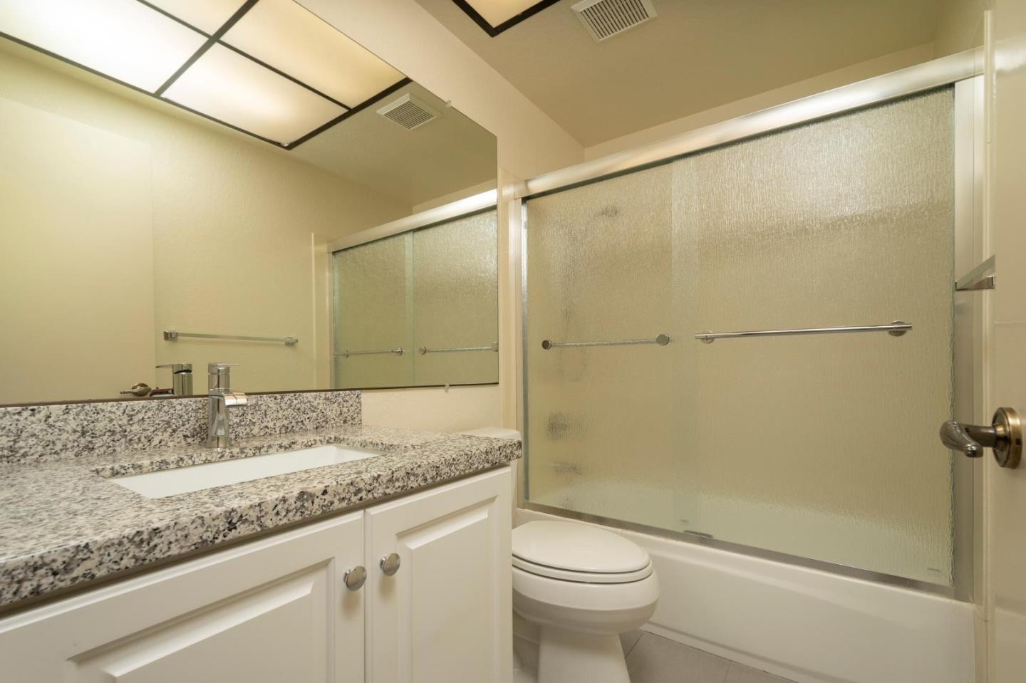 Detail Gallery Image 22 of 30 For 1128 Tanglewood Way, San Mateo,  CA 94403 - 3 Beds | 2 Baths