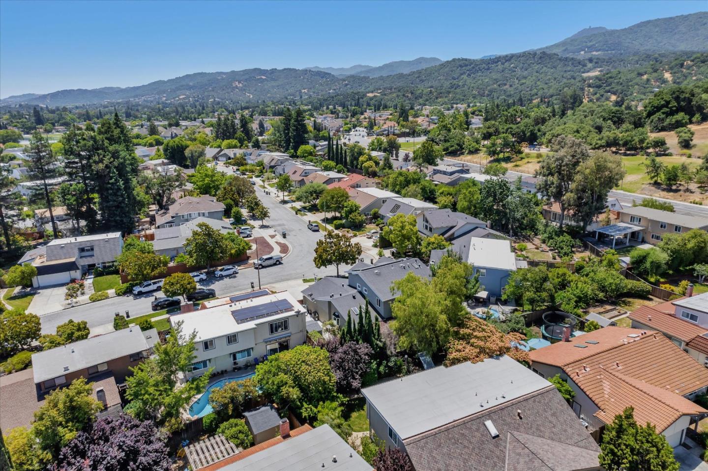 Detail Gallery Image 61 of 62 For 1326 Addiewell Pl, San Jose,  CA 95120 - 4 Beds | 3 Baths