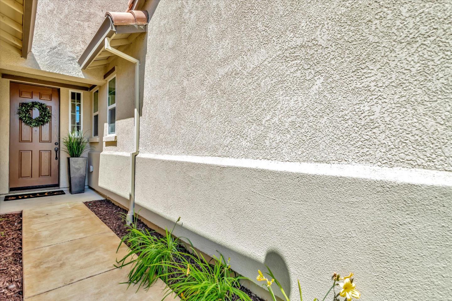 Detail Gallery Image 5 of 67 For 1163 Third St, San Juan Bautista,  CA 95045 - 4 Beds | 3/1 Baths