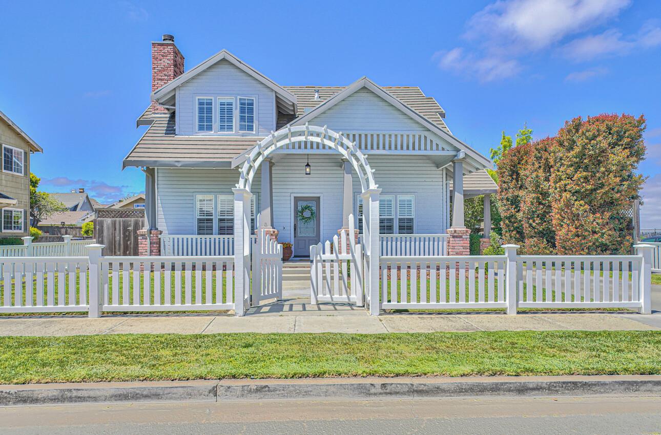 Detail Gallery Image 1 of 53 For 109 Llano Ave, Spreckels,  CA 93962 - 3 Beds | 2/1 Baths