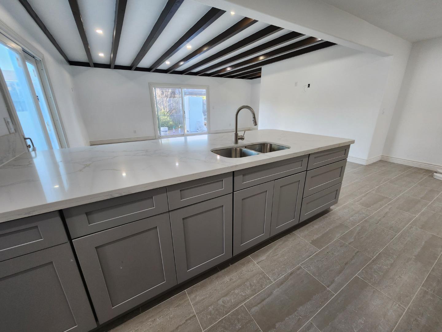 Detail Gallery Image 1 of 21 For Address Not Disclosed, Salinas,  CA 93906 - 3 Beds | 2 Baths