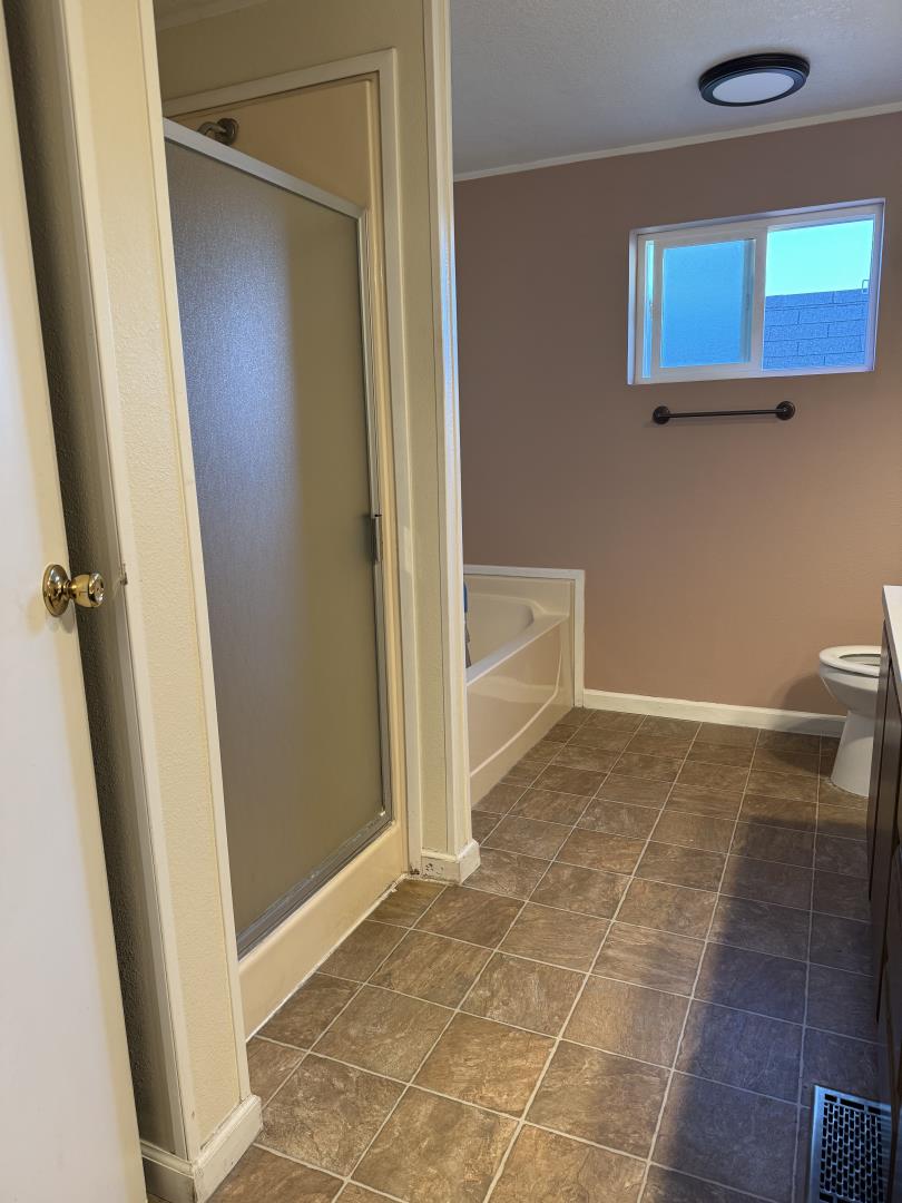 Detail Gallery Image 13 of 37 For 6130 Monterey Rd #237,  San Jose,  CA 95138 - 3 Beds | 2 Baths