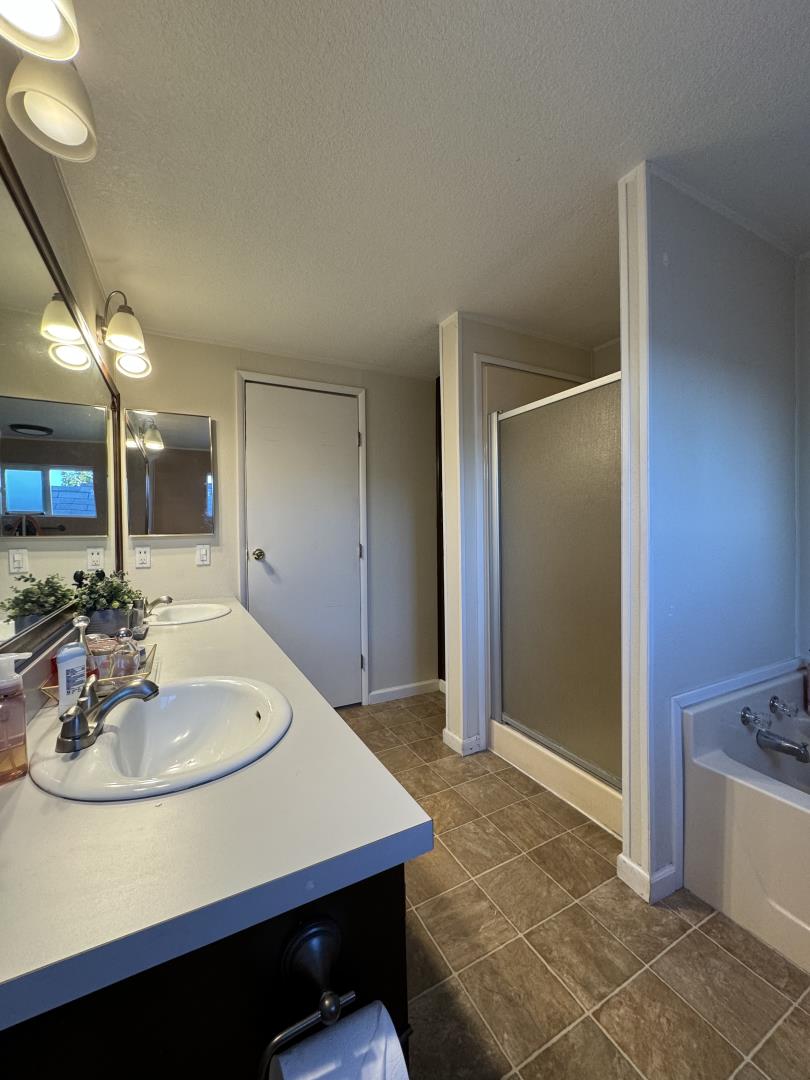 Detail Gallery Image 14 of 37 For 6130 Monterey Rd #237,  San Jose,  CA 95138 - 3 Beds | 2 Baths