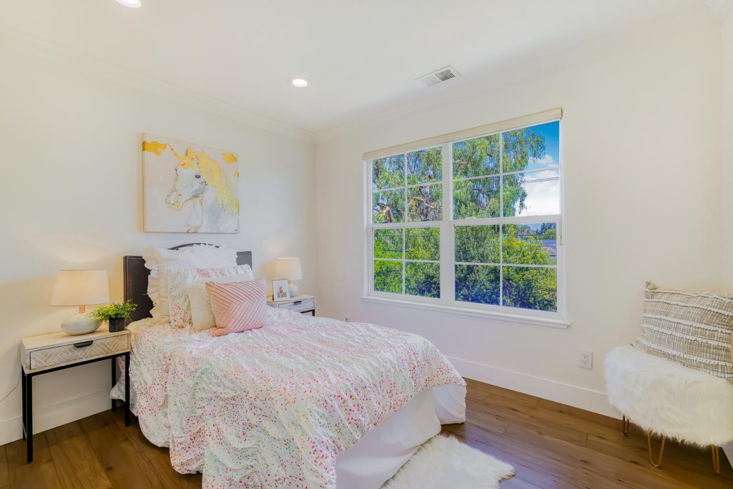Detail Gallery Image 22 of 44 For 170 Centre St, Mountain View,  CA 94041 - 3 Beds | 2/1 Baths