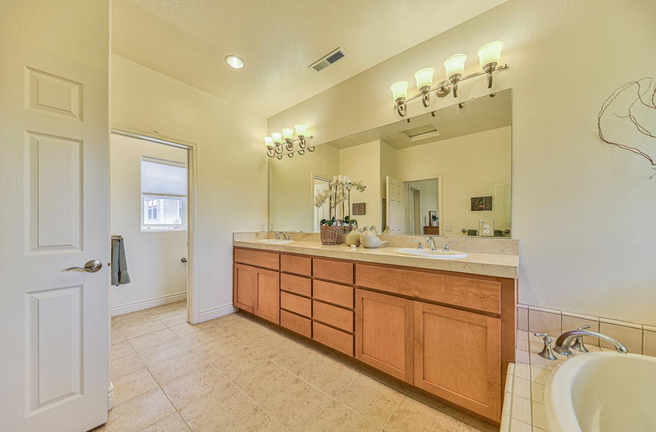 Detail Gallery Image 27 of 40 For 196 Reservation Rd, Marina,  CA 93933 - 4 Beds | 2/1 Baths