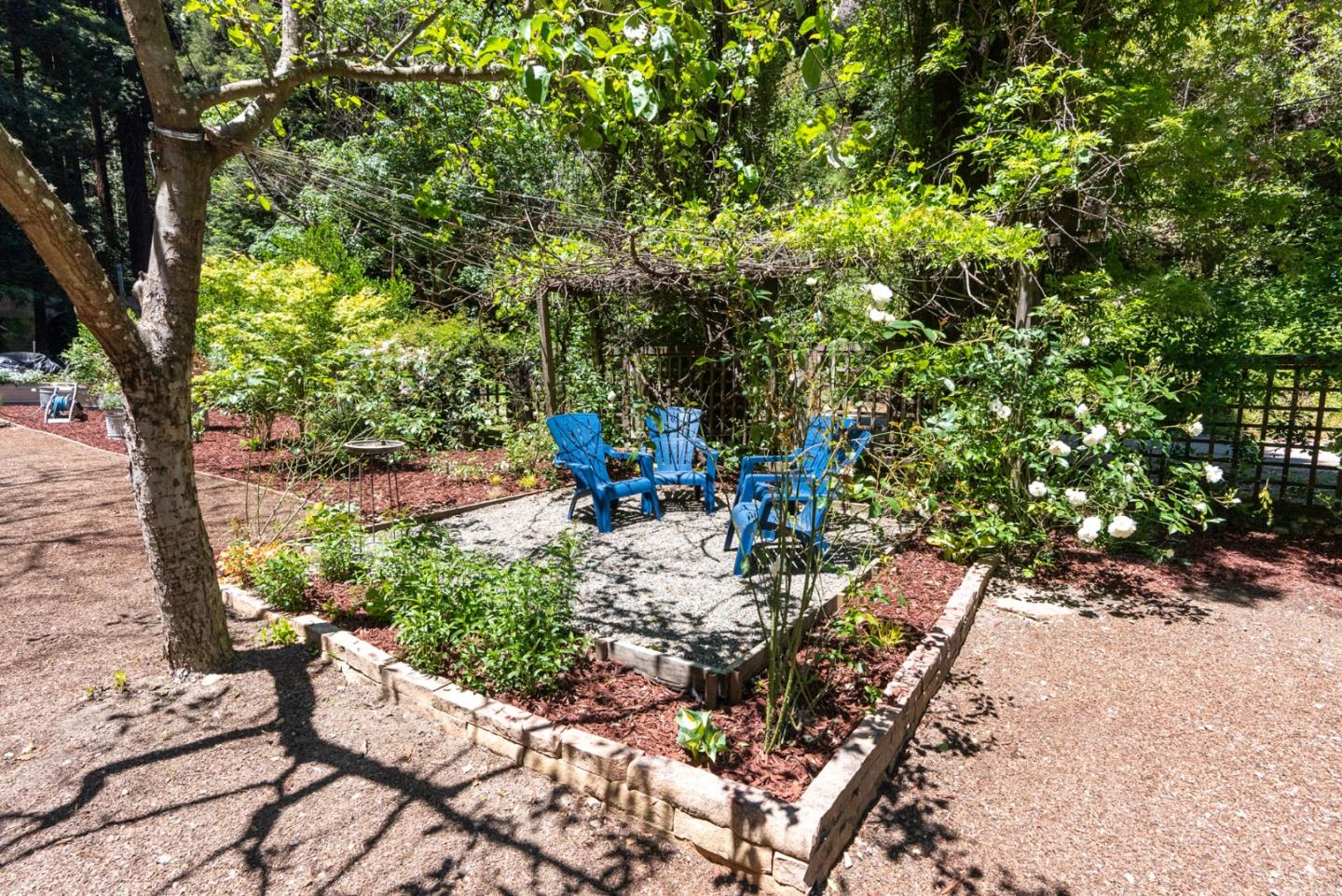 Detail Gallery Image 63 of 87 For 16700 Laurel Rd, Los Gatos,  CA 95033 - 3 Beds | 2 Baths