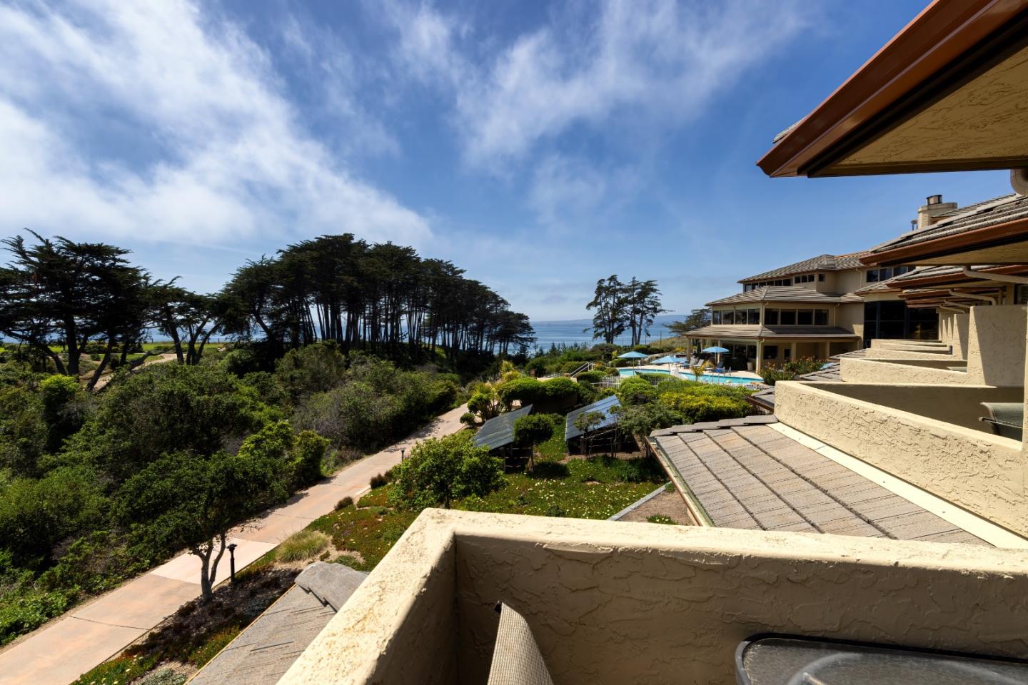 Detail Gallery Image 1 of 19 For 114 Seascape Resort Dr, Aptos,  CA 95003 - 1 Beds | 1 Baths