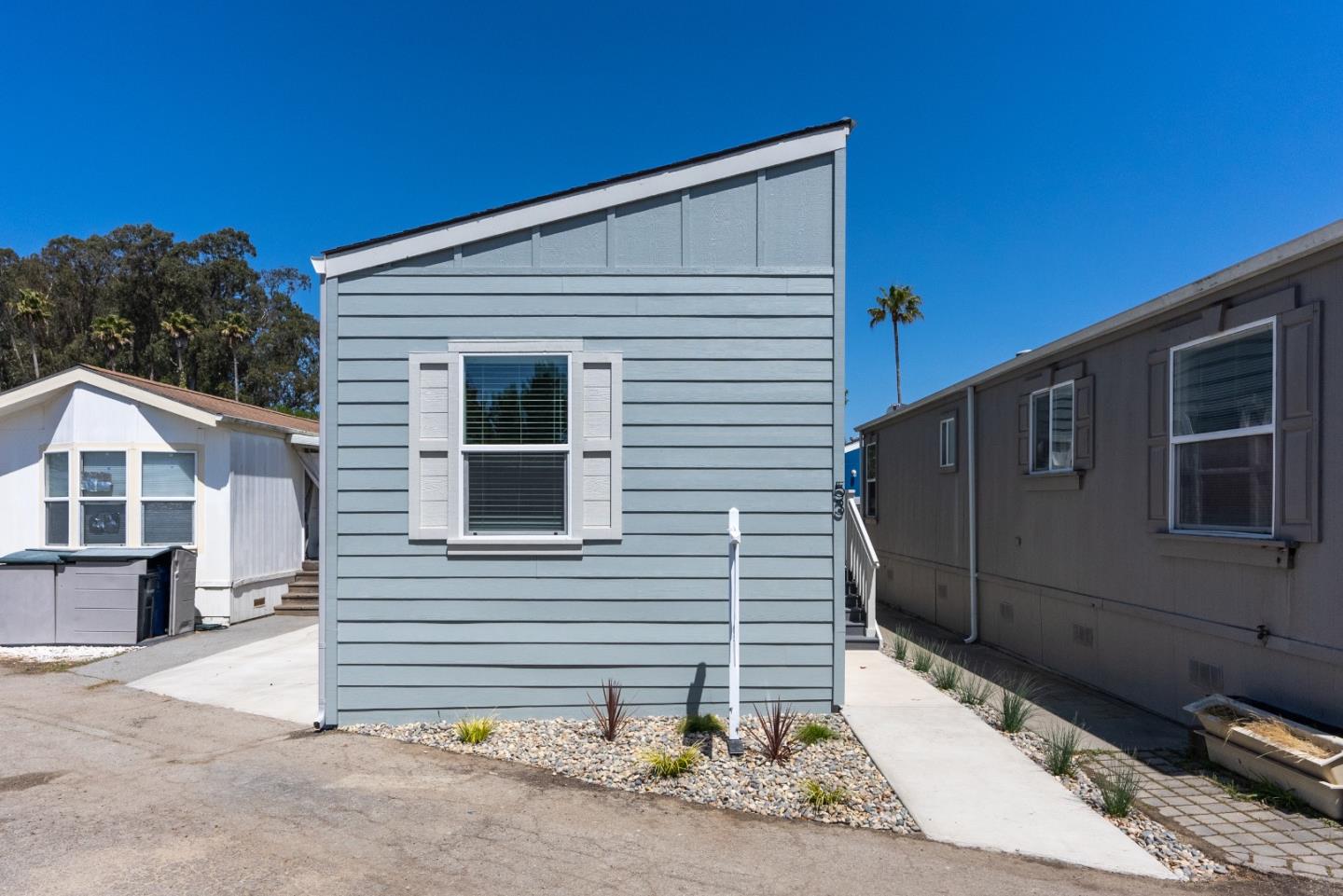 Detail Gallery Image 1 of 13 For 560 30th Ave #53,  Santa Cruz,  CA 95062 - 2 Beds | 2 Baths