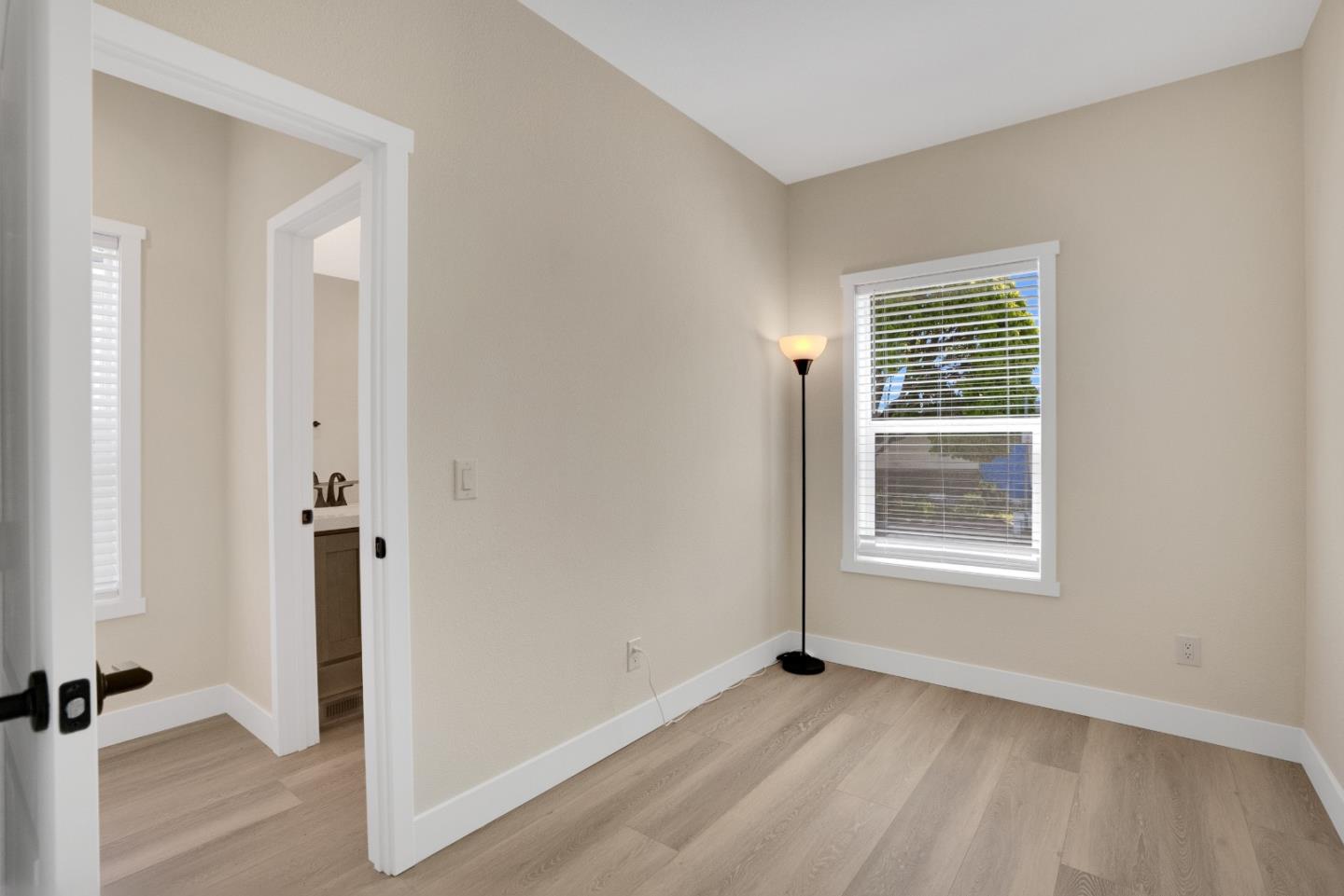 Detail Gallery Image 12 of 13 For 560 30th Ave #53,  Santa Cruz,  CA 95062 - 2 Beds | 2 Baths
