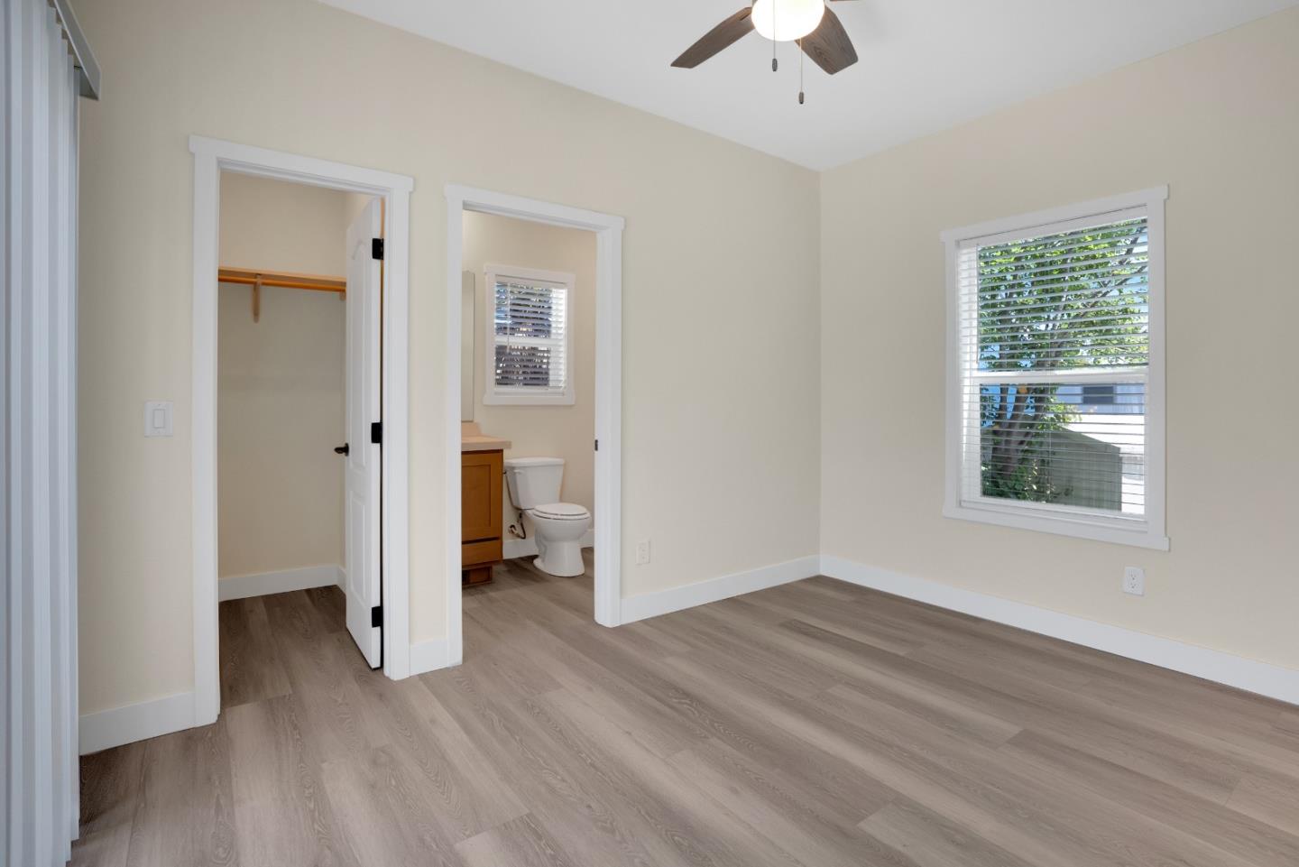Detail Gallery Image 6 of 13 For 560 30th Ave #53,  Santa Cruz,  CA 95062 - 2 Beds | 2 Baths