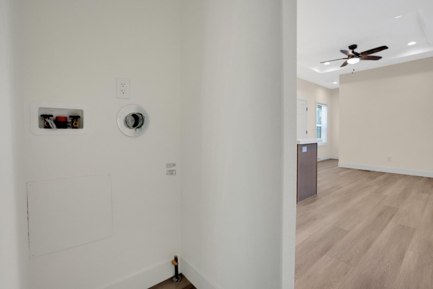 Detail Gallery Image 7 of 13 For 560 30th Ave #53,  Santa Cruz,  CA 95062 - 2 Beds | 2 Baths