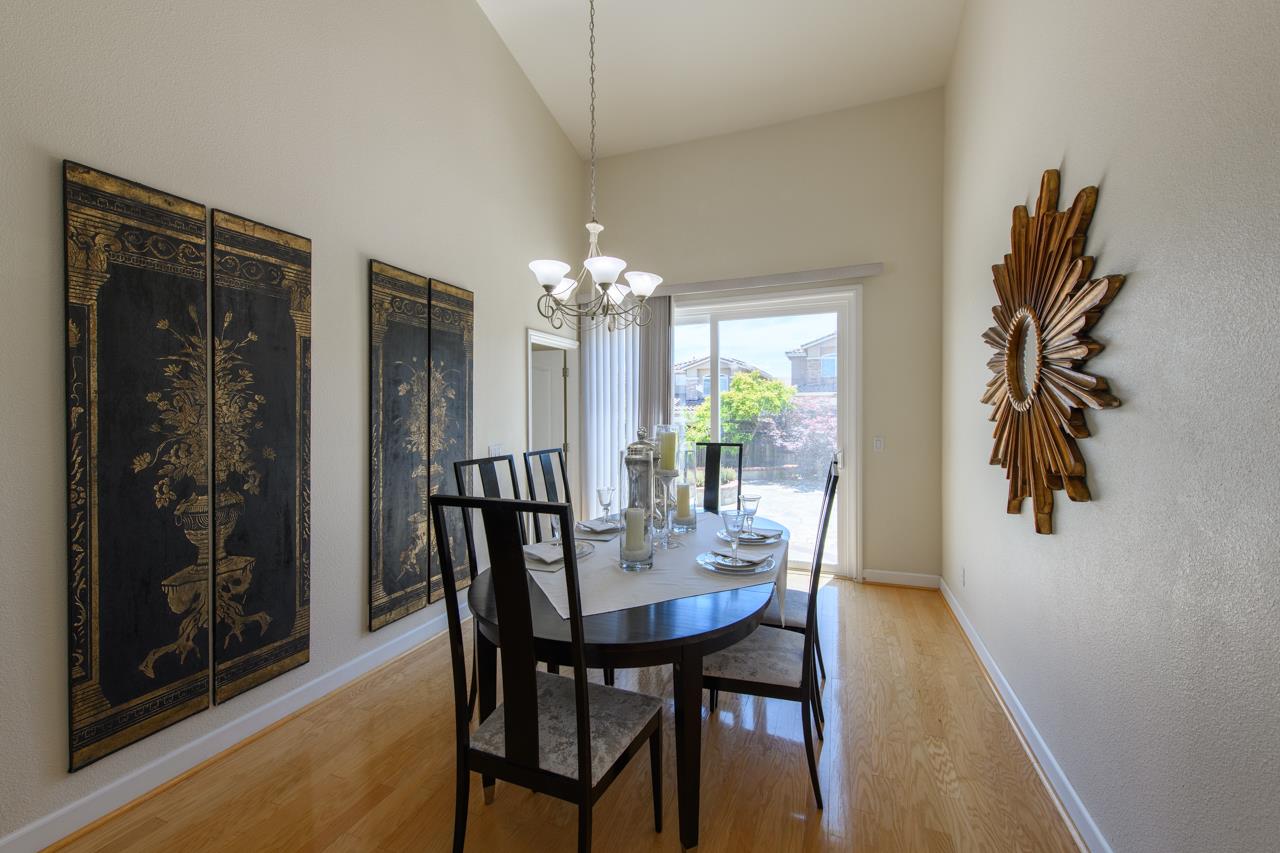 Detail Gallery Image 5 of 40 For 7336 Alexis Manor Pl, San Jose,  CA 95120 - 4 Beds | 3/1 Baths