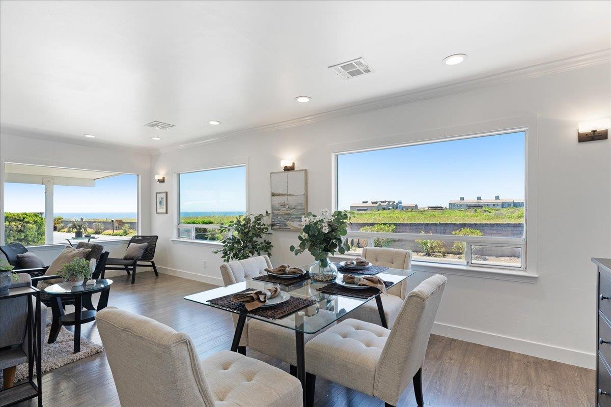 Detail Gallery Image 7 of 67 For 2395 Delaware Ave #31,  Santa Cruz,  CA 95060 - 3 Beds | 2 Baths