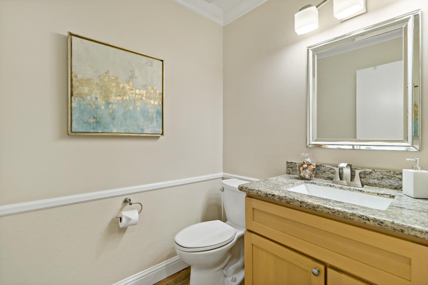 Detail Gallery Image 21 of 47 For 157 N Central Ave, Campbell,  CA 95008 - 3 Beds | 2/1 Baths
