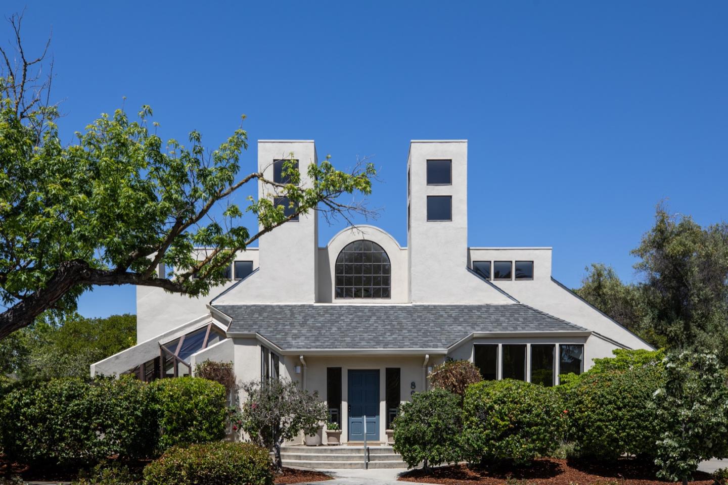 Detail Gallery Image 1 of 28 For 890 California Ave, Palo Alto,  CA 94306 - 2 Beds | 2 Baths