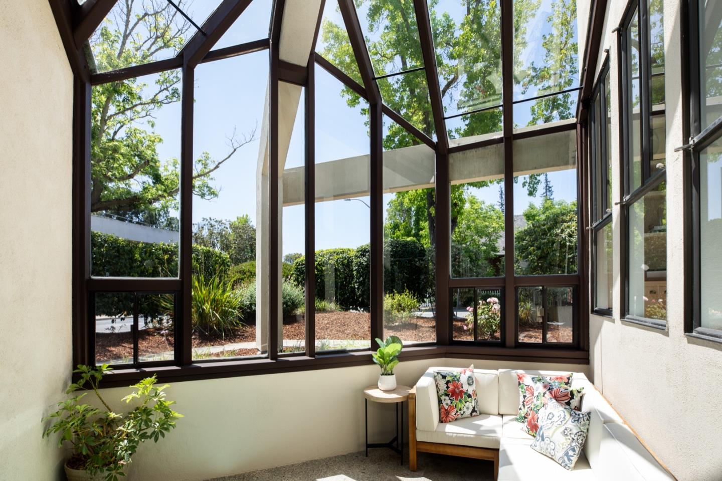 Detail Gallery Image 21 of 28 For 890 California Ave, Palo Alto,  CA 94306 - 2 Beds | 2 Baths