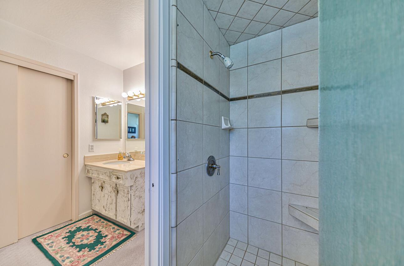 Detail Gallery Image 26 of 41 For 1264 San Angelo Dr, Salinas,  CA 93901 - 3 Beds | 2 Baths