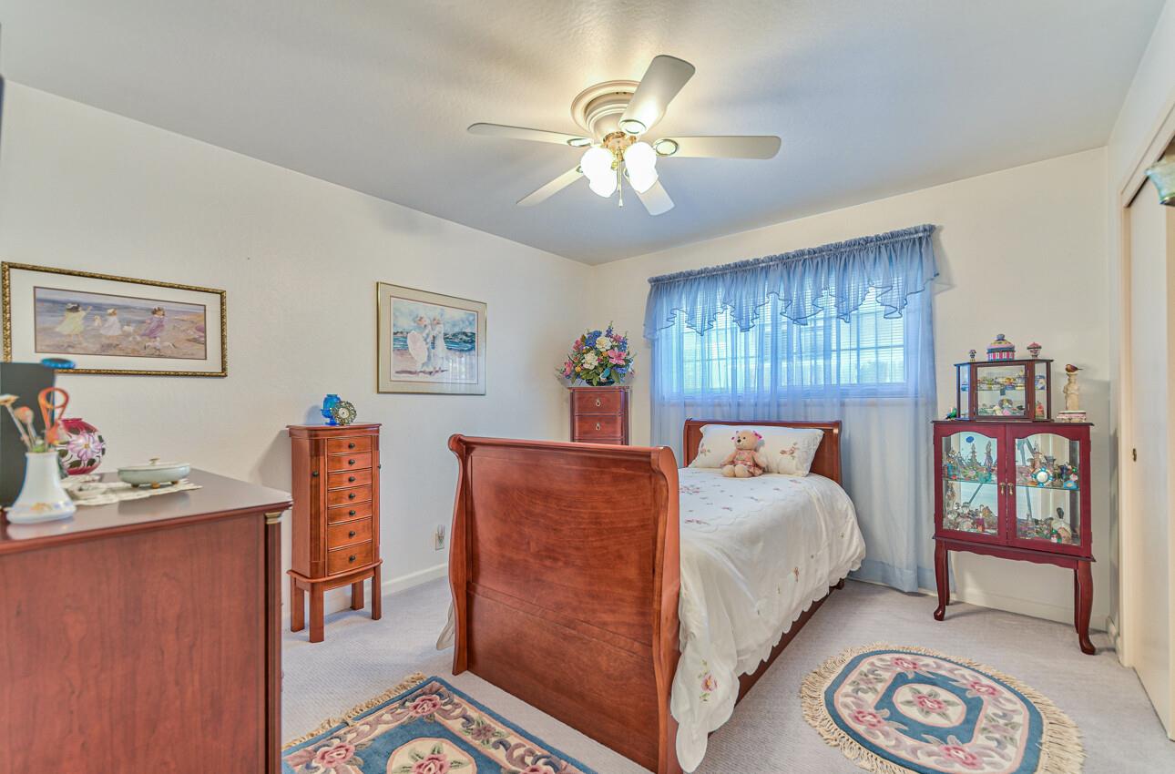 Detail Gallery Image 27 of 41 For 1264 San Angelo Dr, Salinas,  CA 93901 - 3 Beds | 2 Baths