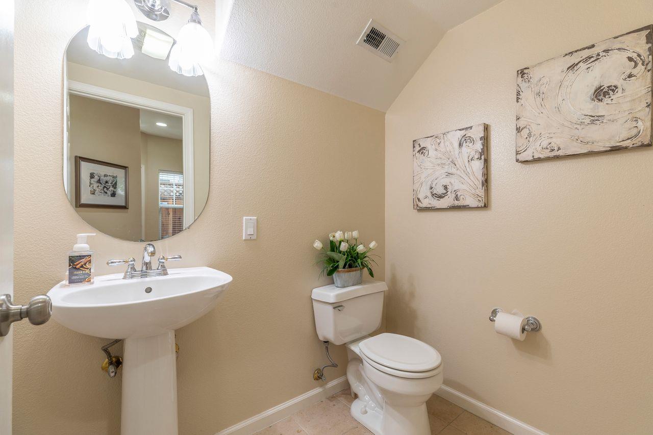 Detail Gallery Image 28 of 36 For 108 Cuesta De Los Gatos Way, Los Gatos,  CA 95032 - 4 Beds | 2/1 Baths