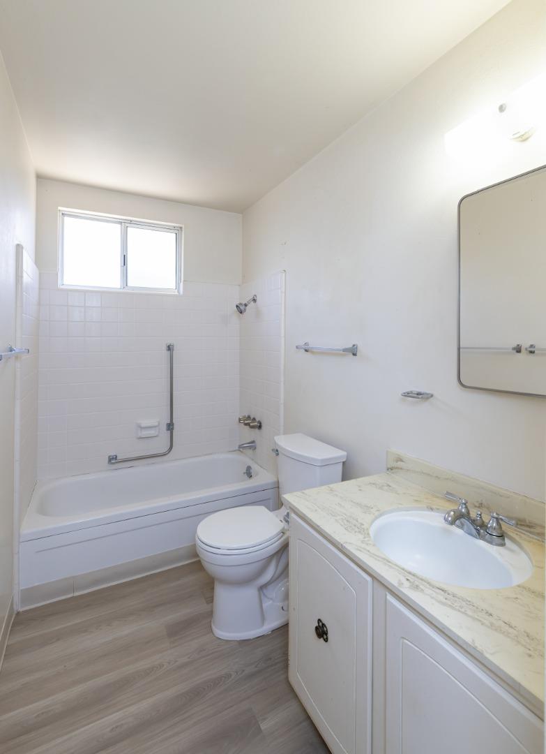 Detail Gallery Image 11 of 19 For 653 Bronte Ave, Watsonville,  CA 95076 - 2 Beds | 1 Baths