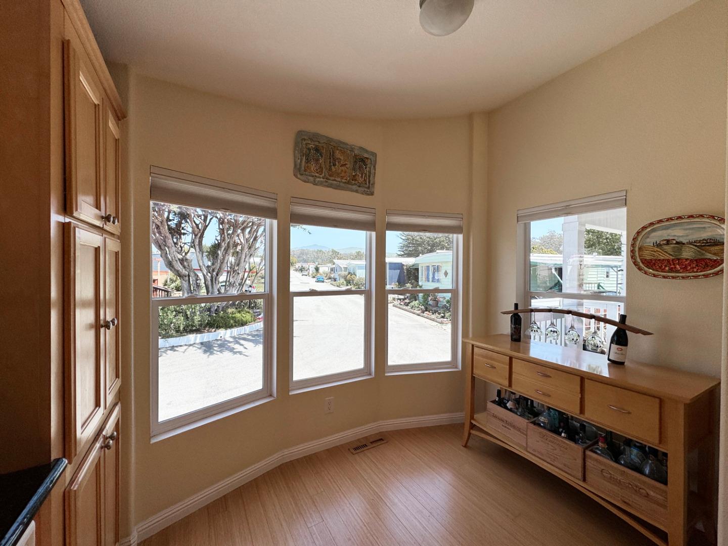 Detail Gallery Image 13 of 37 For 41 Sea Breeze Dr #41,  Half Moon Bay,  CA 94019 - 3 Beds | 2 Baths