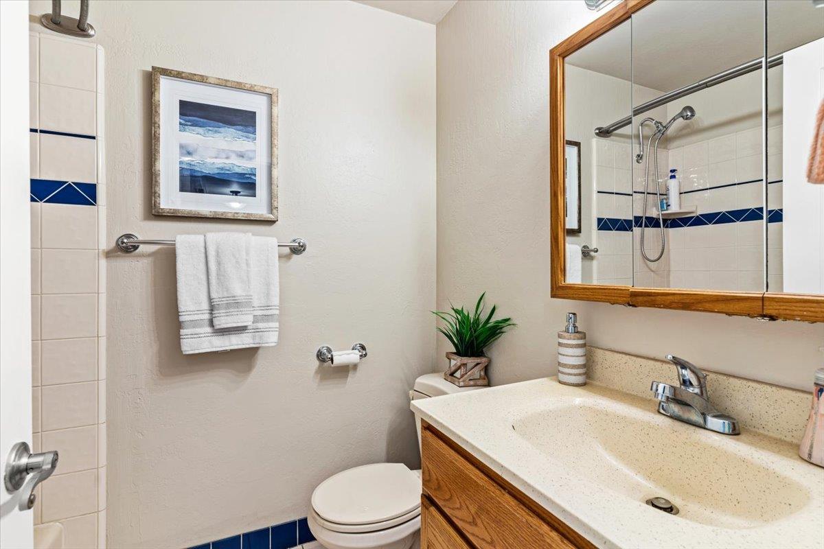 Detail Gallery Image 21 of 29 For 197 Burning Tree Dr, San Jose,  CA 95119 - 4 Beds | 2 Baths