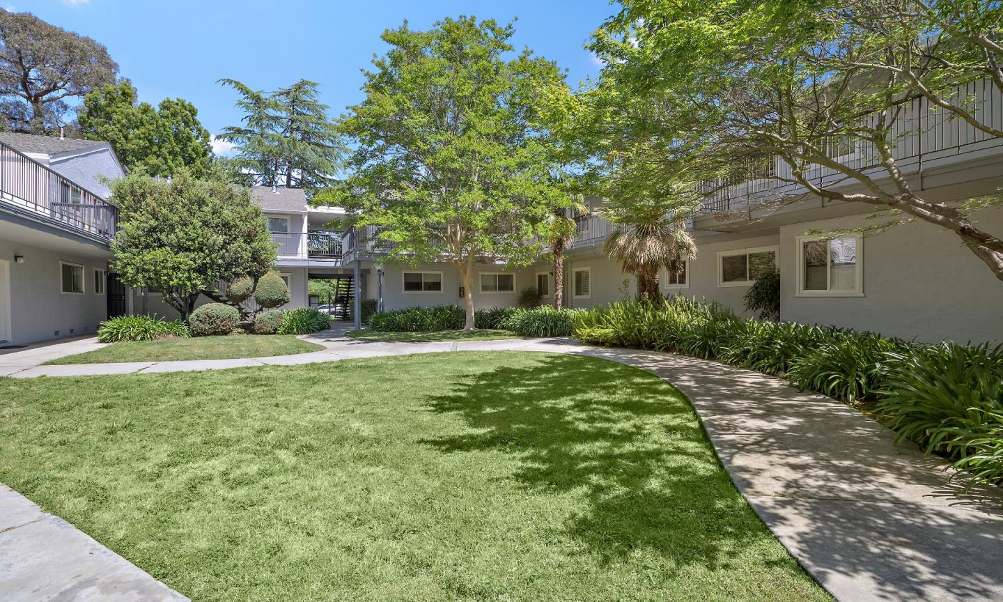 Photo #2: ML81966712 Listing 