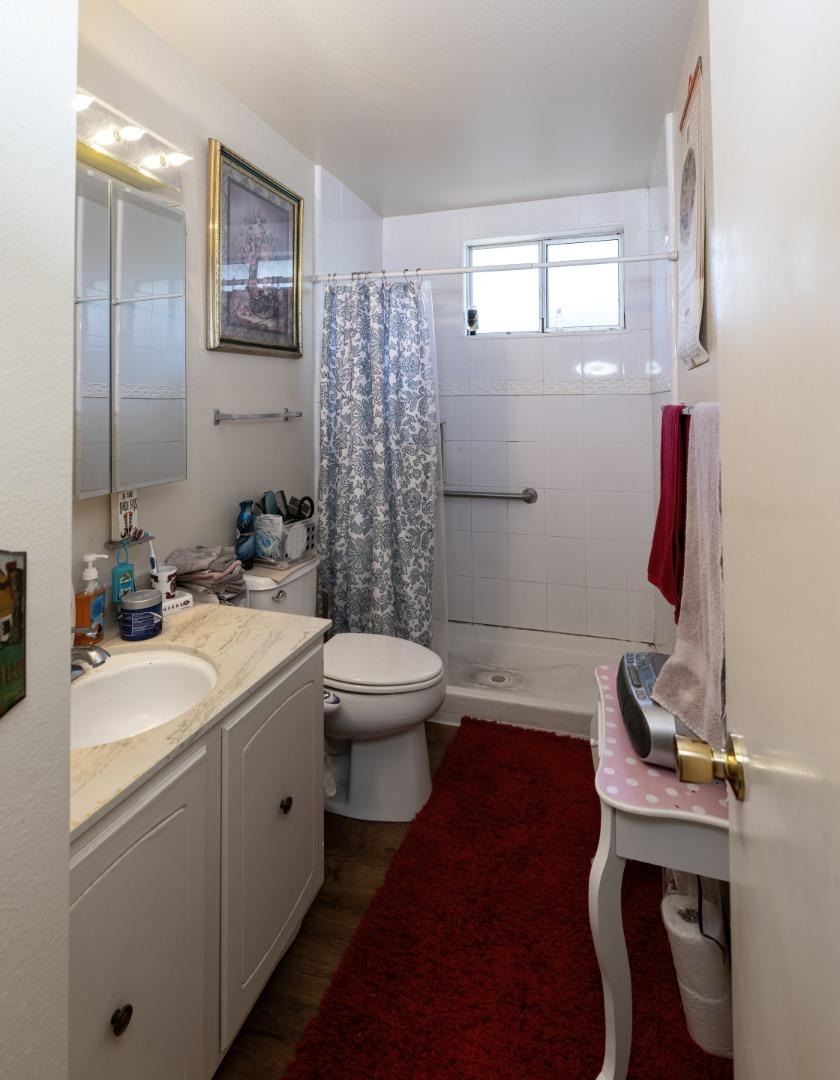 Detail Gallery Image 7 of 15 For 655 Bronte Ave, Watsonville,  CA 95076 - 2 Beds | 1 Baths