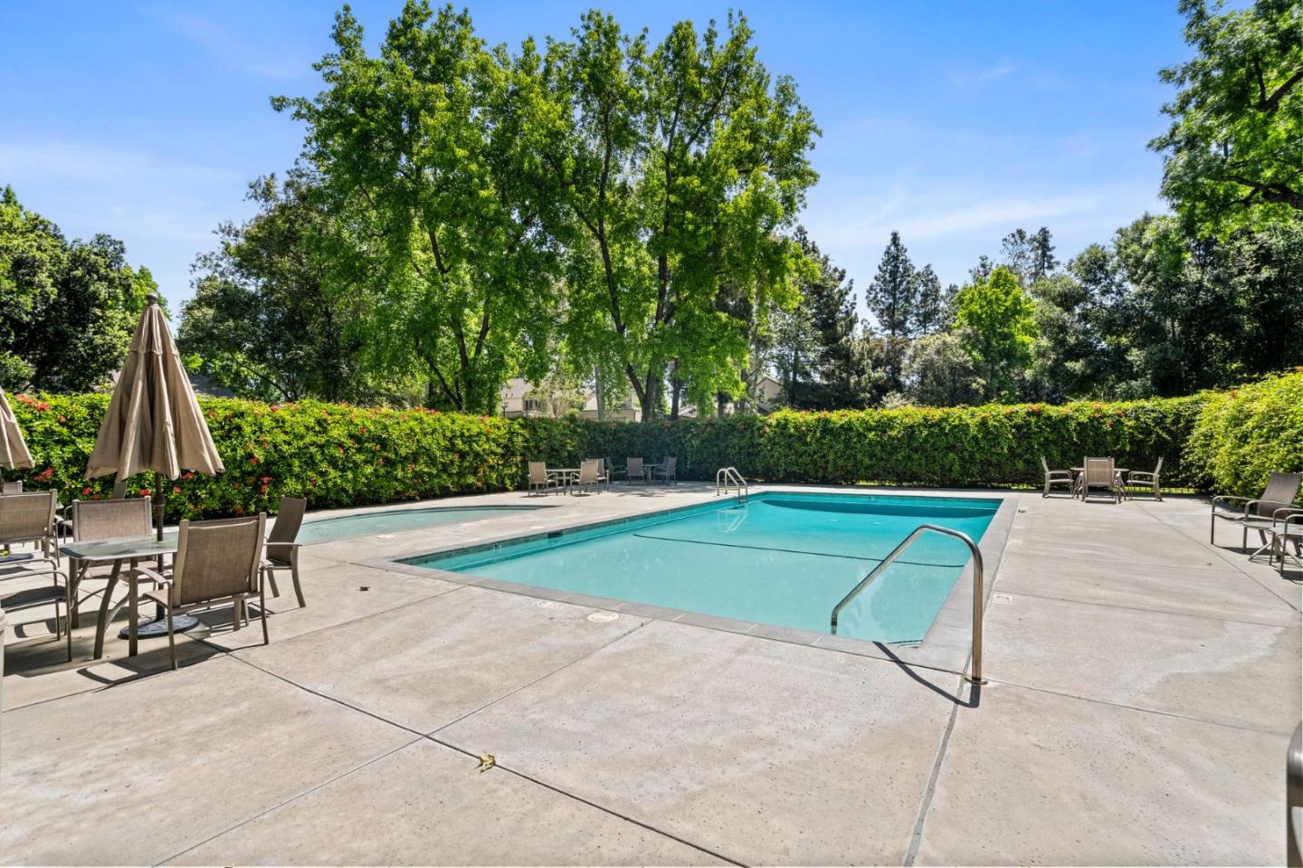 Detail Gallery Image 23 of 30 For 1477 Whiterock Ct, San Jose,  CA 95125 - 3 Beds | 2/1 Baths