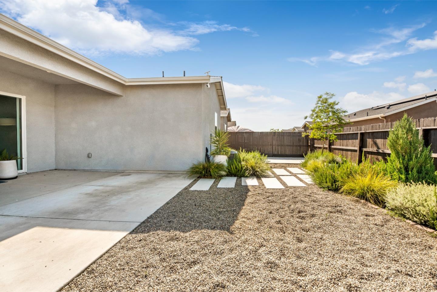 Detail Gallery Image 35 of 44 For 2471 Bastidas Dr, Merced,  CA 95340 - 3 Beds | 2 Baths