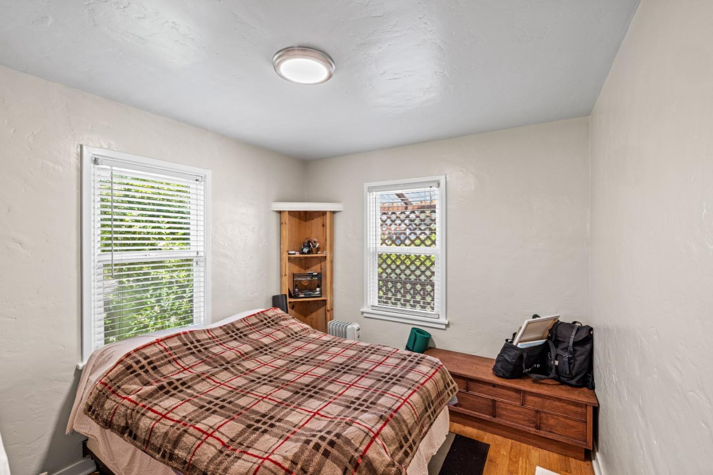 Detail Gallery Image 14 of 23 For 357 Park Ave, Monterey,  CA 93940 - 3 Beds | 2 Baths