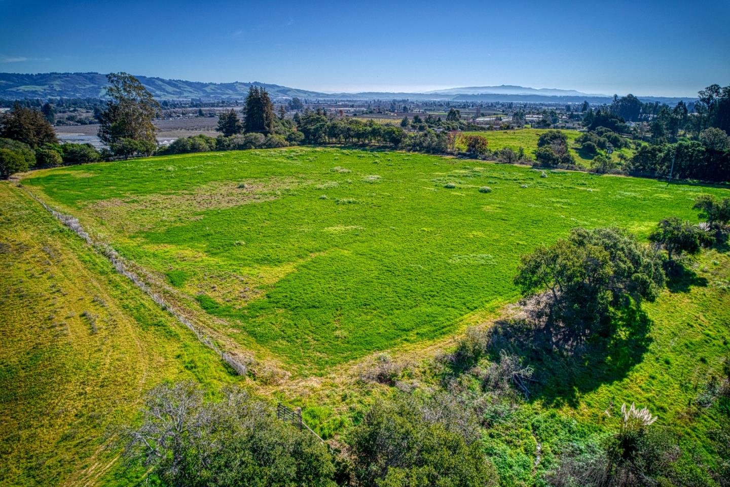 Detail Gallery Image 1 of 4 For 571 Calabasas Rd, Watsonville,  CA 95076 - – Beds | – Baths