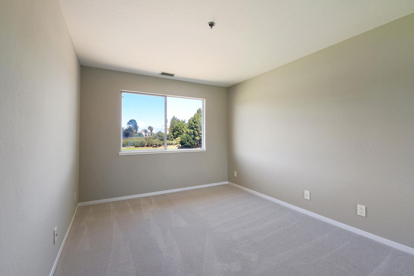 Detail Gallery Image 27 of 33 For 300 Murchison Dr #306,  Millbrae,  CA 94030 - 2 Beds | 2 Baths