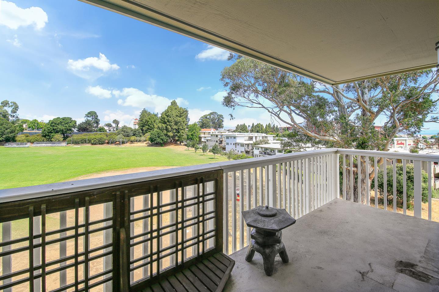 Detail Gallery Image 30 of 33 For 300 Murchison Dr #306,  Millbrae,  CA 94030 - 2 Beds | 2 Baths