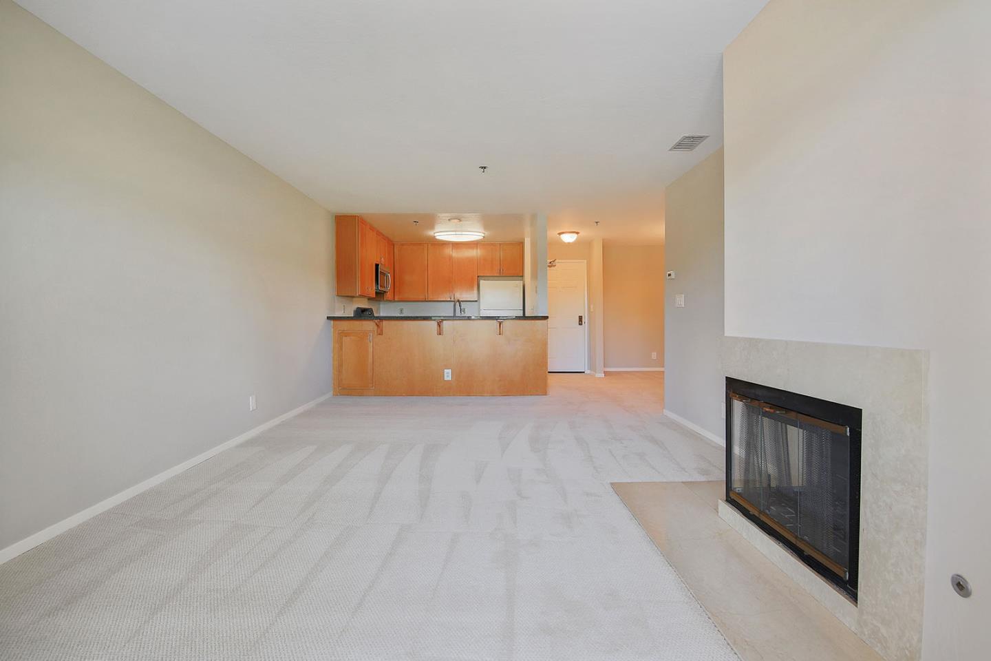 Detail Gallery Image 9 of 33 For 300 Murchison Dr #306,  Millbrae,  CA 94030 - 2 Beds | 2 Baths
