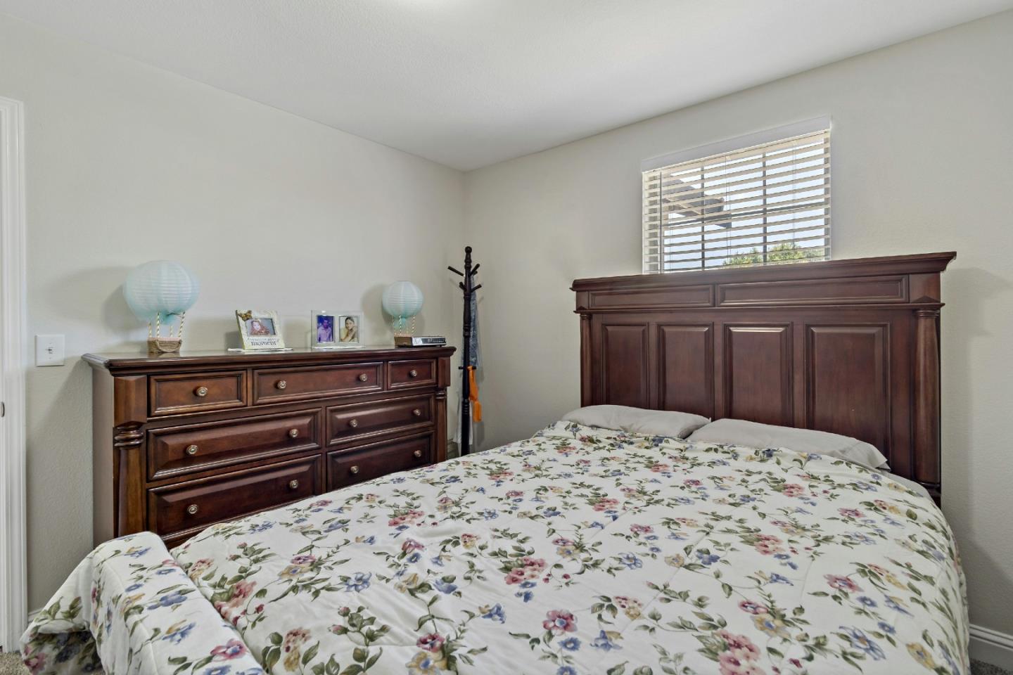 Detail Gallery Image 35 of 48 For 7842 Kanan Ct, Citrus Heights,  CA 95621 - 4 Beds | 2/1 Baths