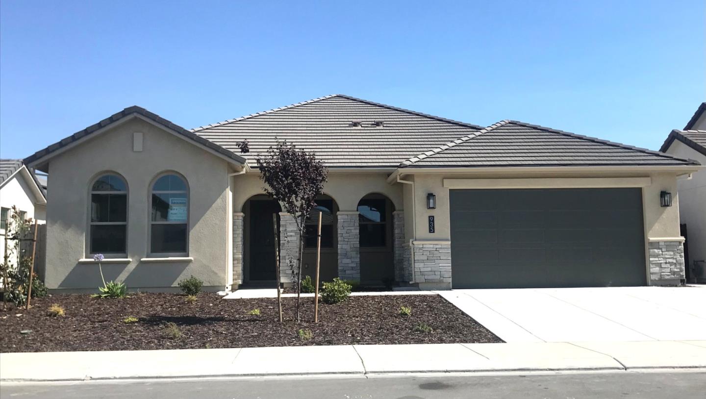 935 Cambria Ct Unit 15-22  