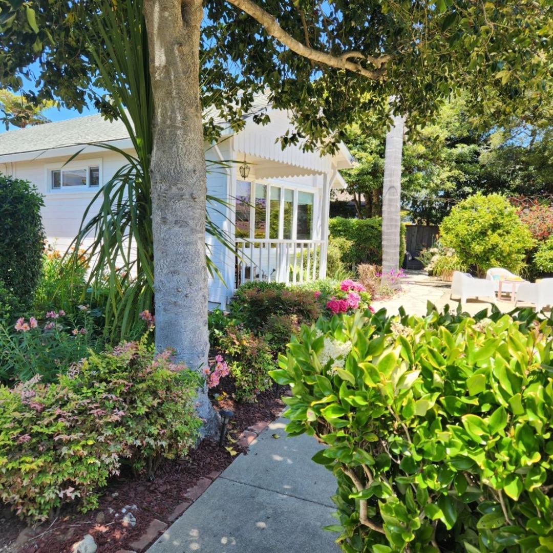 4305 Portola Dr, Santa Cruz, CA 95062 3 Beds 2 Baths (Active